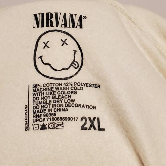 Nirvana Pullover Hoodie Light Birch Smiley Embossed Beige 2XL NWT - Picture 5 of 6